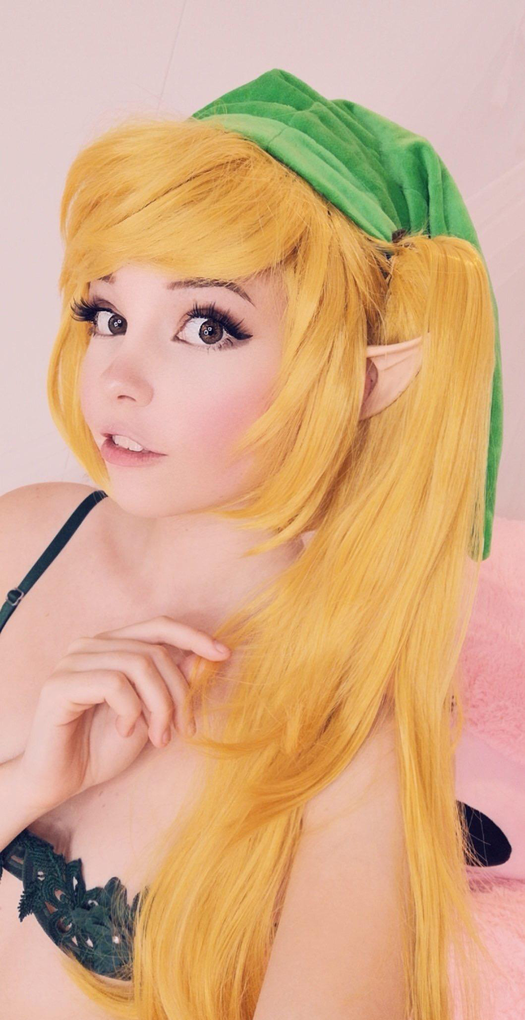 Belle Delphine Link Cosplay